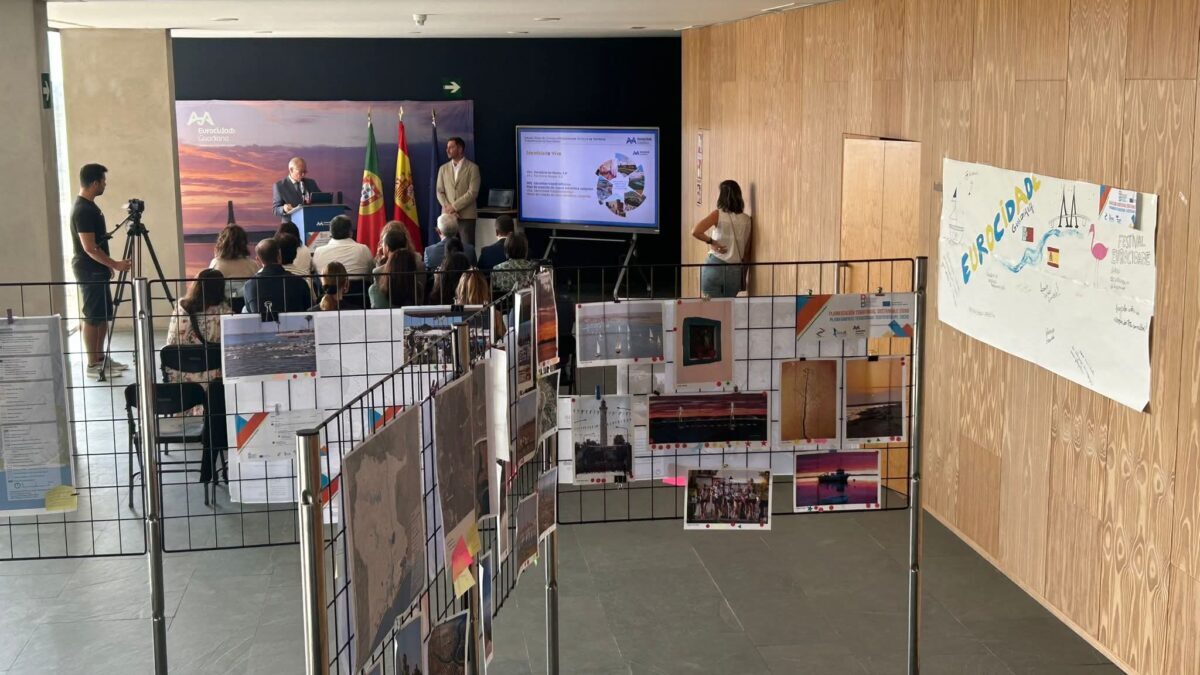 Com Eurocidade do Guadiana